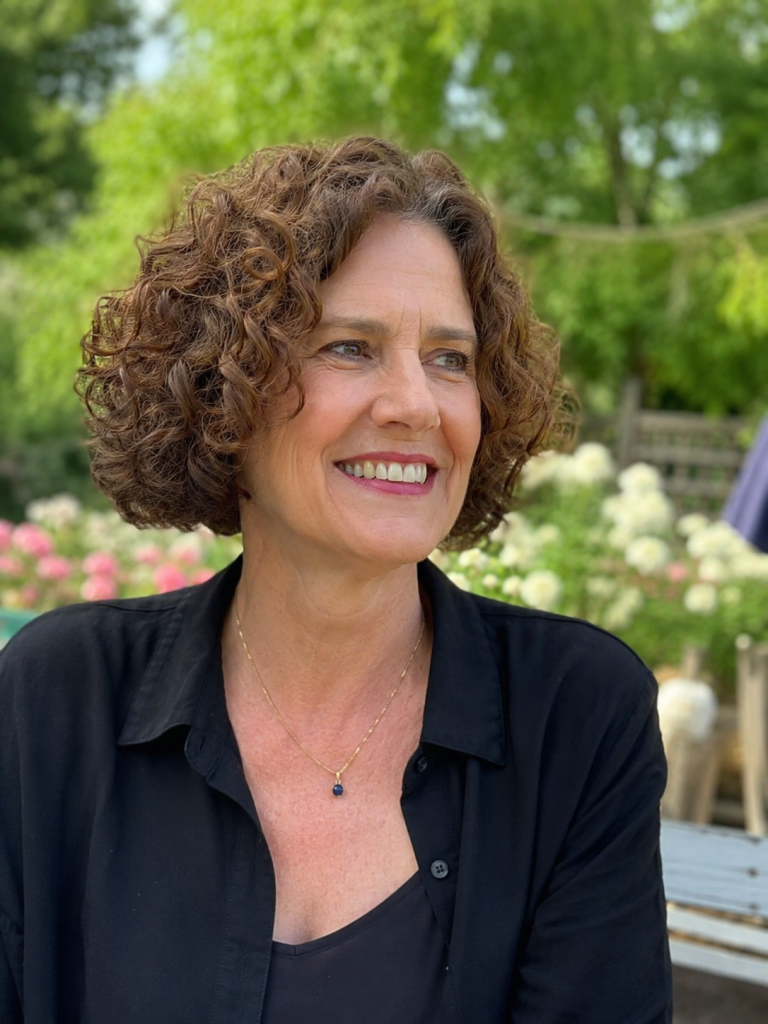 Curly Hairstyles for Older Women