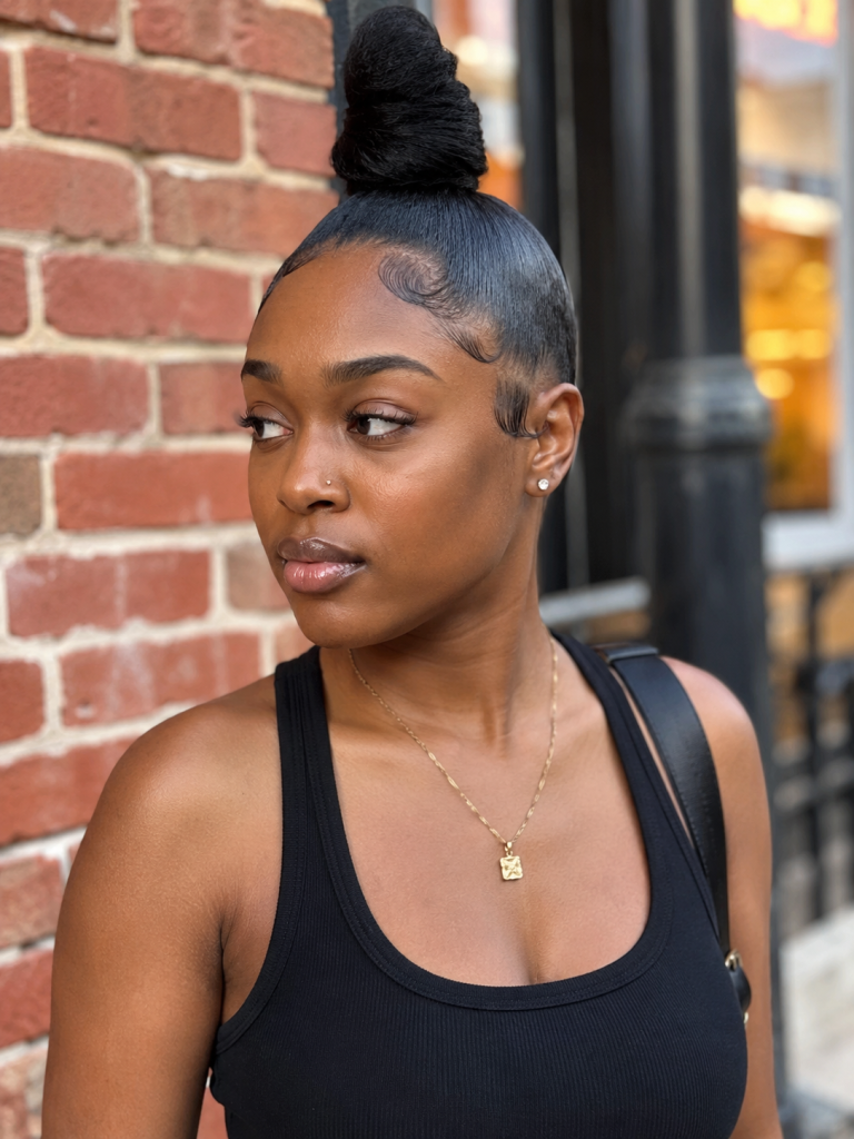 Top Knot With Wrapped Edges